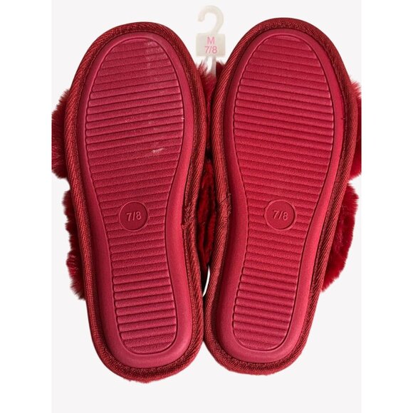New With Tags Size M 7/8 Womens Stars Above Faux Fur Red Cozy Lounging Slippers - Picture 5 of 5